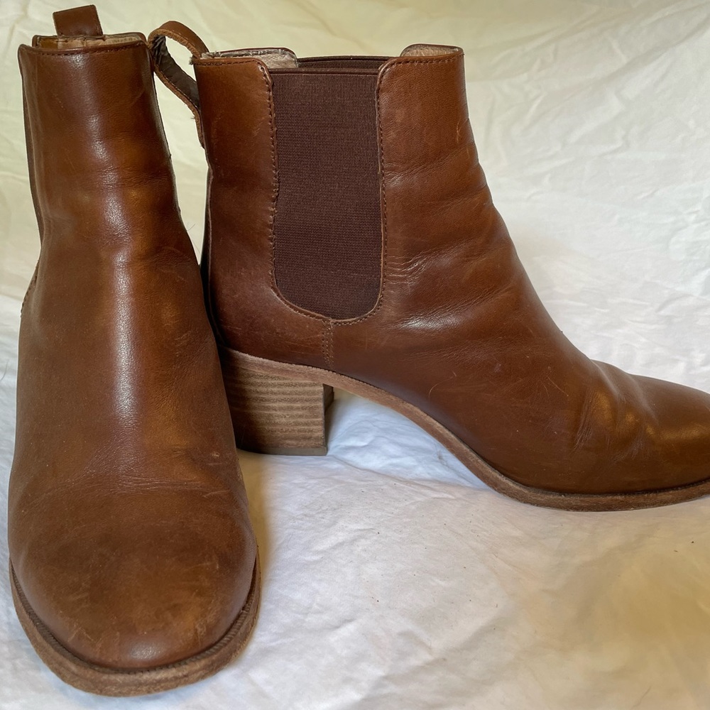 Madewell Chelsea Ankle Bootie